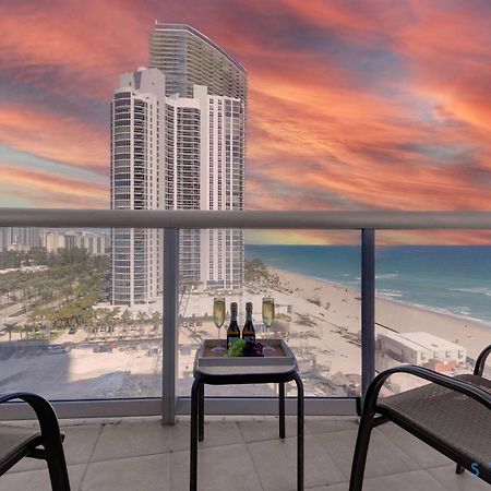Beachfront Resort - Pool - Ocean View Balcony- Gym Miami Beach Zewnętrze zdjęcie